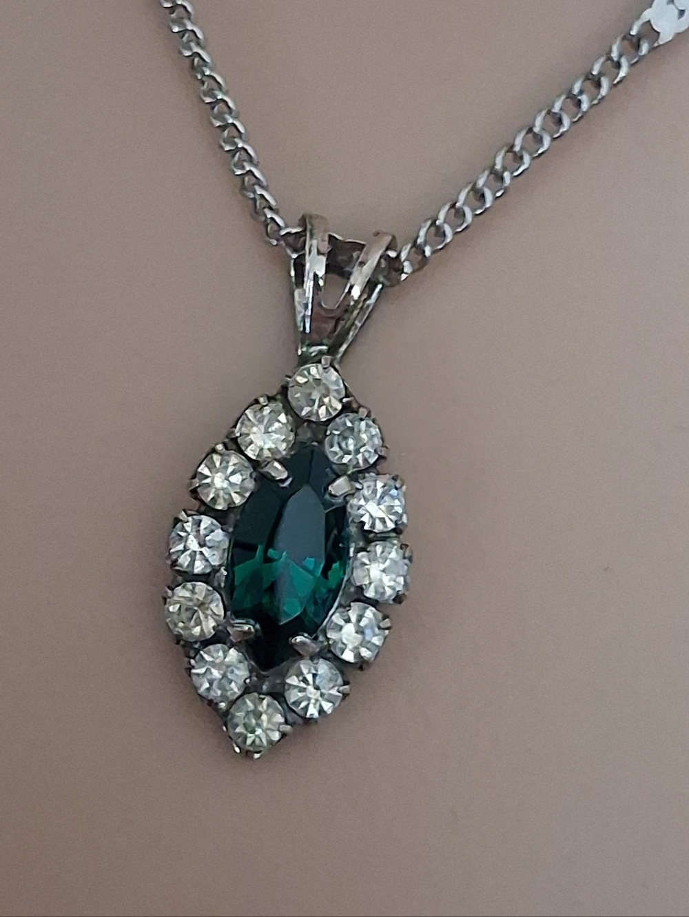 Emerald Green Marquis Halo Pendant Necklace - Unbranded